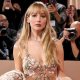 Jennifer Lawrence shock: il suo nude look ai Golden Globes 2026 fa girare la testa