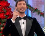'Lo farò io in diretta': Stefano De Martino spiazza tutti, ecco cosa succederà ad Affari Tuoi