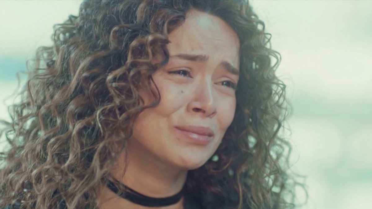 la forza di una donna anticipazioni 14 gennaio sirin bandita dalla festa di doruk minaccia il suicidio da Movieplayer.it la forza di una donna anticipazioni 14 gennaio sirin bandita dalla festa di doruk minaccia il suicidio