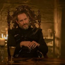 A Knight of the Seven Kingdoms. Bertie Carvel è Baelor Targaryen