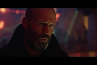 Missione Shelter - Trailer italiano del thriller di Ric Roman Waugh con Jason Statham