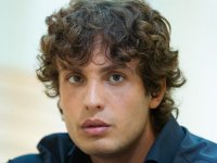 Un Posto al Sole, anticipazioni 20 gennaio: Vinicio al posto di Gennaro, Samuel sfida Nunzio