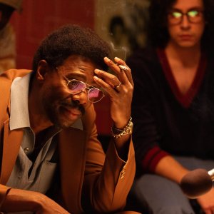 Il filo del ricatto - Dead Man's Wire: Colman Domingo nei panni dello speaker Fred Temple