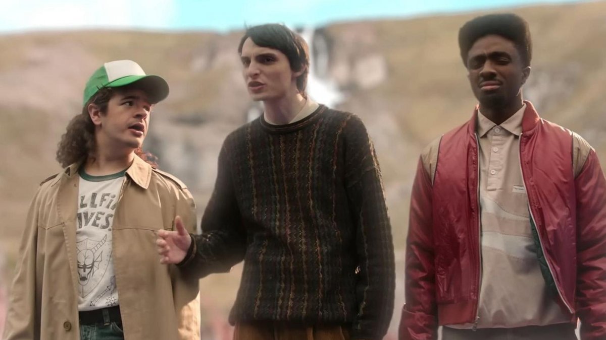 stranger things l ira dei fan per la parodia di finn wolfhard al snl inutile e volgare
