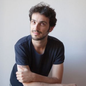 Giorgio Fontana scrittore  del libro Prima di noi