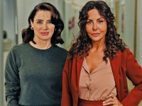 A testa alta vs La preside. Le due dirigenti scolastiche della tv a confronto