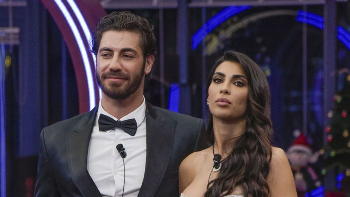 grande fratello omer elomari e rasha younes pronti alla convivenza l indiscrezione da Movieplayer.it grande fratello omer elomari e rasha younes pronti alla convivenza l indiscrezione