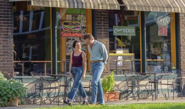 Carousel Chris Pine Jenny Slate Passeggiata Y1Gidej