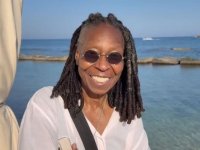 Un posto al sole, arriva Whoopi Goldberg! Le foto più belle dell'attrice sul set