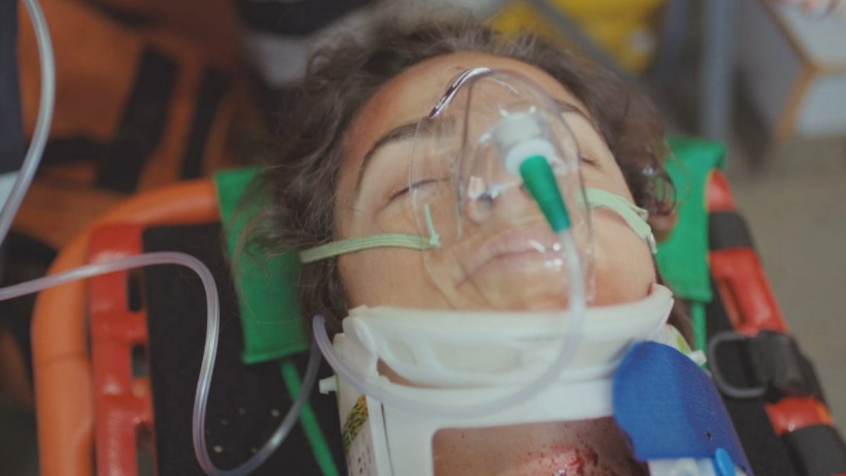 la forza di una donna anticipazioni 28 gennaio bahar sarp e hatice gravissimi dopo un incidente d auto da Movieplayer.it la forza di una donna anticipazioni 28 gennaio bahar sarp e hatice gravissimi dopo un incidente d auto