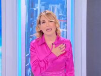 Barbara D'Urso fuori dalla TV: Corona tira in ballo Maria De Filippi e Marina Berlusconi