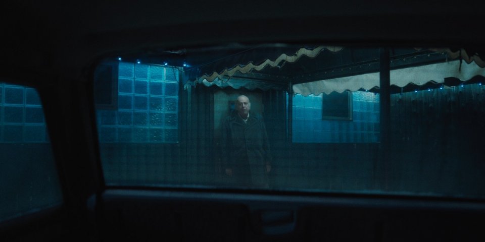 Something Very Bad Is Going To Happen N S1 E1 00 23 31 11R