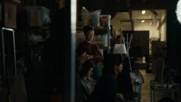 How to Divorce During the War - Trailer