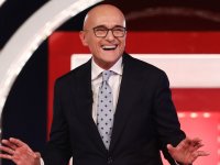 Alfonso Signorini chiede un risarcimento a Fabrizio Corona dopo Falsissimo