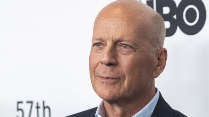 Bruce Willis, la moglie rivela: 'Non è consapevole di soffrire di demenza'