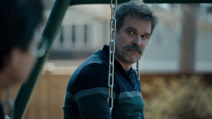 David Harbour e Jason Bateman coinvolti in relazioni proibite nel trailer di DTF St. Louis