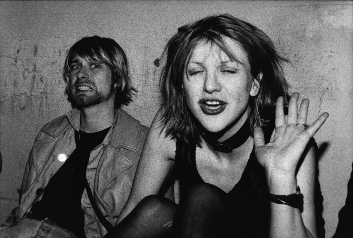 'Due capri espiatori rifiutati dalle famiglie' Courtney Love parla di Kurt Cobain nel documentario Antiheroine
