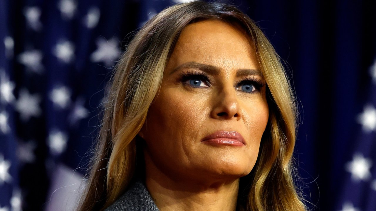 Il doc su Melania Trump nella bufera dopo la proiezione "lussuosa" alla Casa Bianca