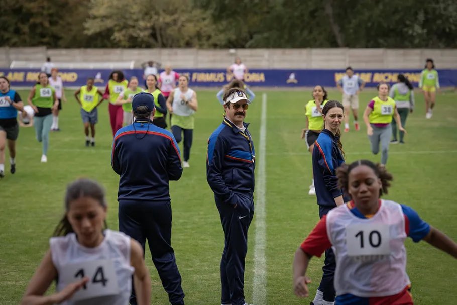 Ted Lasso 4 Ted In Campo