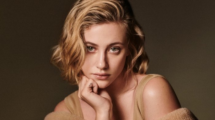 'Meriti di essere stuprata per aver votato Kamala Harris', Lili Reinhart ha cancellato X dopo le minacce