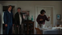 Miroirs No. 3 – Il mistero di Laura - Trailer sottotitolato del film con Paula Beer