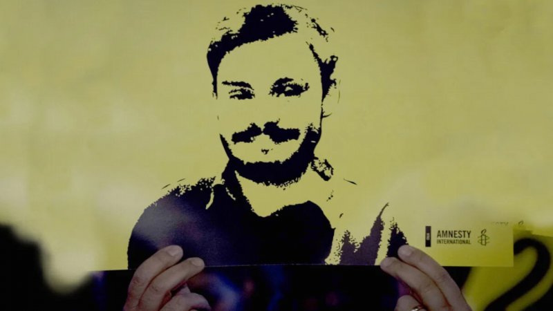 Giulio Regeni - Tutto il male del mondo: raccontare con forza il martirio di un ragazzo
