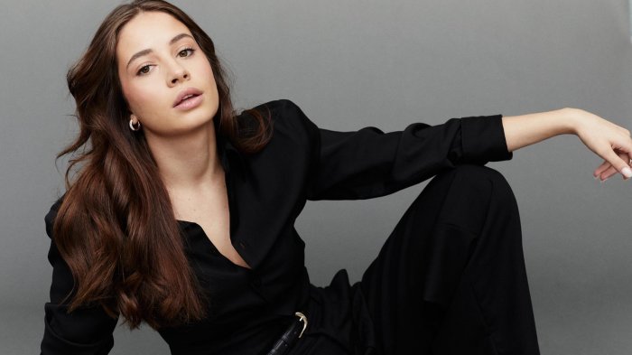 Le cose non dette, intervista a Beatrice Savignani: 'Sì, credo nell'amore. Il cinema? Grazie a mamma'