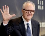 Harry Potter, John Lithgow e le critiche a J.K. Rowling: 'Nei libri non ci sono idee transfobiche'