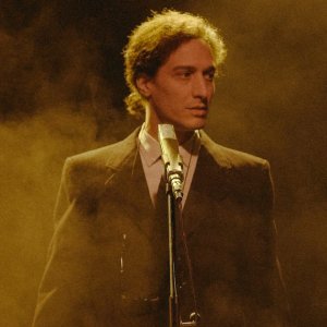 Franco Battiato. Il lungo viaggio: Dario Aita è l'interprete di tutti i brani di Battiato scelti per la colonna sonora del film