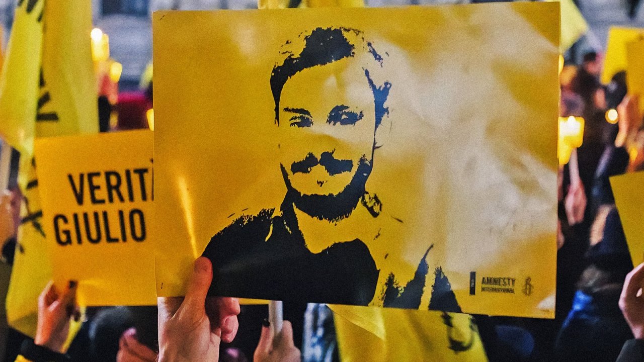 Giulio Regeni su un manifesto