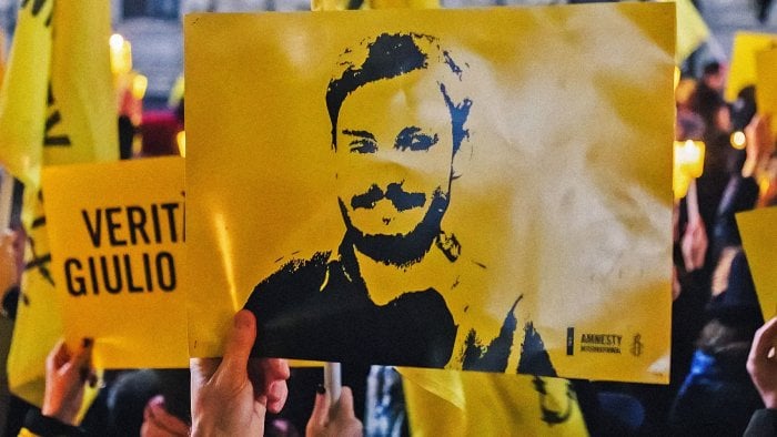 Giulio Regeni - Tutto il male del mondo: raccontare con forza il martirio di un ragazzo