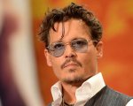 Johnny Depp irriconoscibile nei panni di Scrooge nelle prime foto di Ebenezer