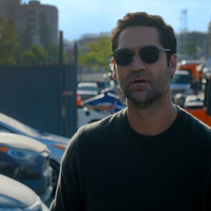 Avvocato di difesa. Manuel Garcia-Rulfo in una scena della quarta stagione