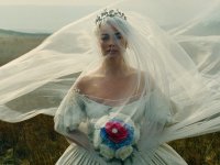 'Cathy è proprio una stronza', Margot Robbie sul suo personaggio in Cime tempestose