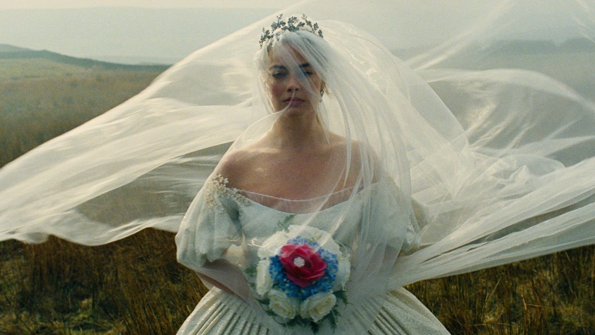 sbagliato tagliare le ascelle pelose di margot robbie il rimpianto della regista di cime tempestose