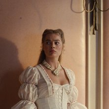 Cime tempestose: Margot Robbie in un frame