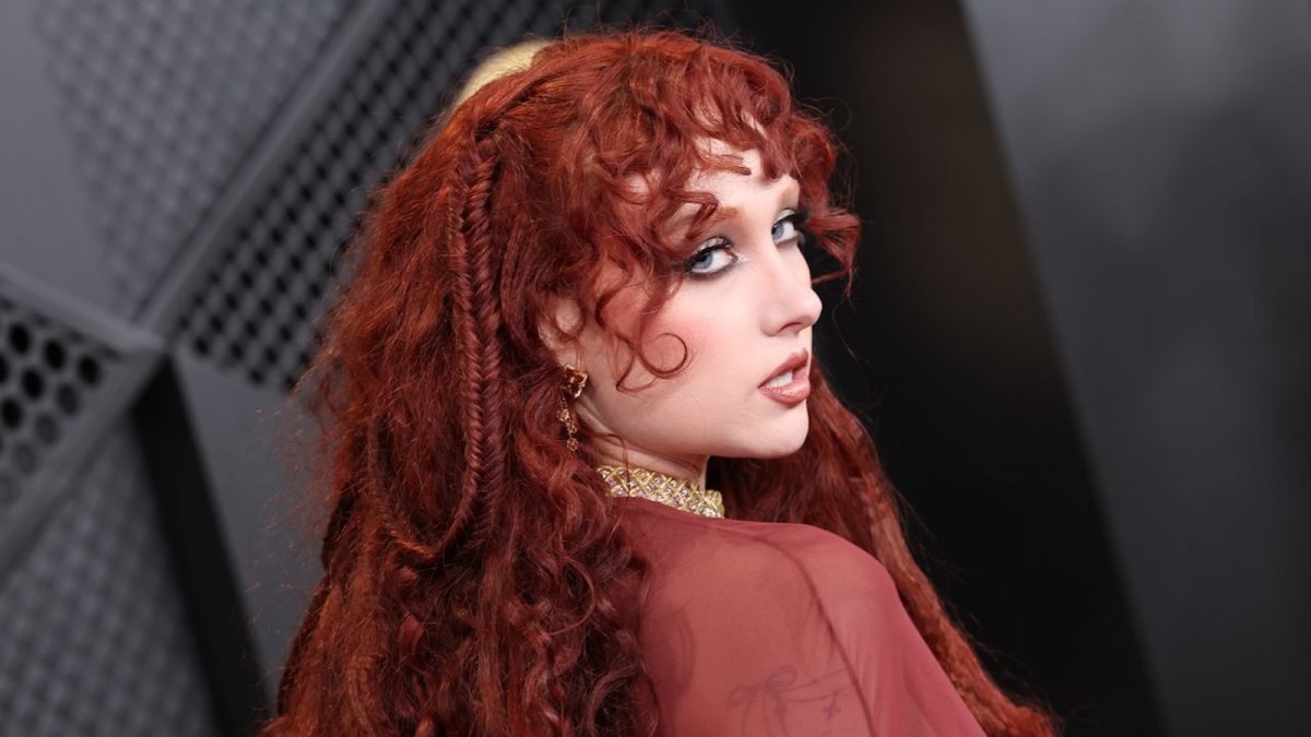 chappel roan difende il topless ai grammy 2026 non capisco perch233 la gente si scandalizza