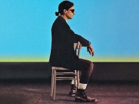 Franco Battiato. Il lungo viaggio, recensione: un biopic onesto che non osa