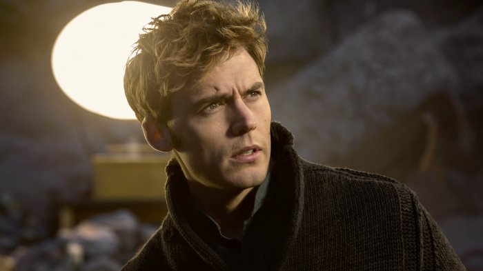 Sam Claflin contrario alle scene di nudo: 'Gli addominali non portano la gente al cinema'
