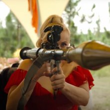 Bride Hard: Rebel Wilson con un bazooka