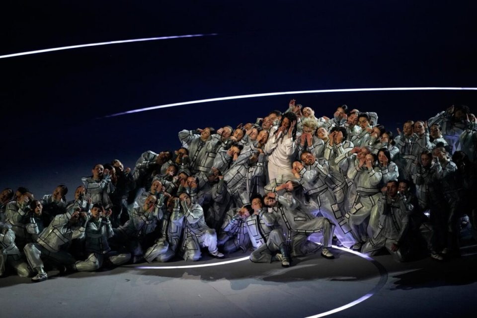 24097028 Small 1200X800