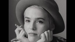 Nouvelle Vague - Trailer italiano del film di Richard Linklater con Zoey Deutch