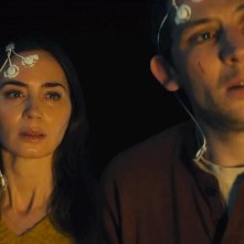 Disclosure Day: Emily Blunt e Josh OConnor in un momento drammatico