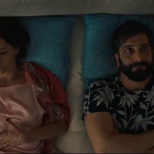 Amici comuni: Beatrice Arnera e Luca Vecchi in una scena