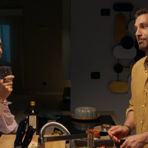 Amici comuni: Raoul Bova e Francesca Inaudi in una foto