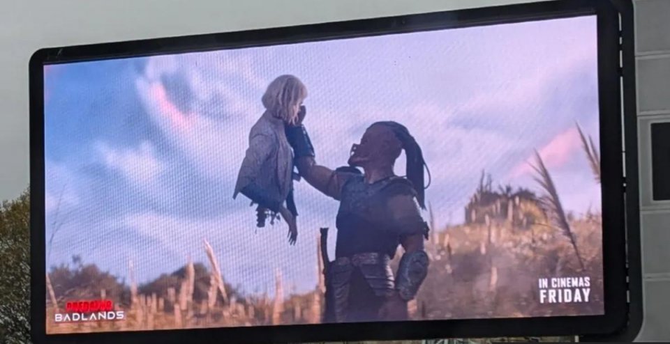 Predator Badlands Spot Censurato