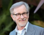 Spielberg in soccorso alla famiglia di James Van Der Beek con una generosa donazione