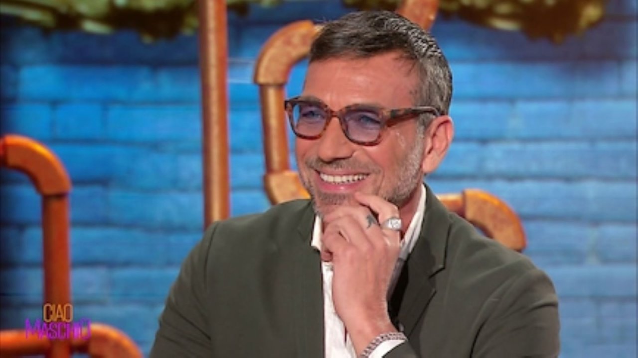 Costantino Vitagliano: De Filippi, Costanzo e il crollo di Lele Mora