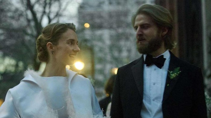 Stranger Things, Maya Hawke si sposa: reunion del cast alle nozze