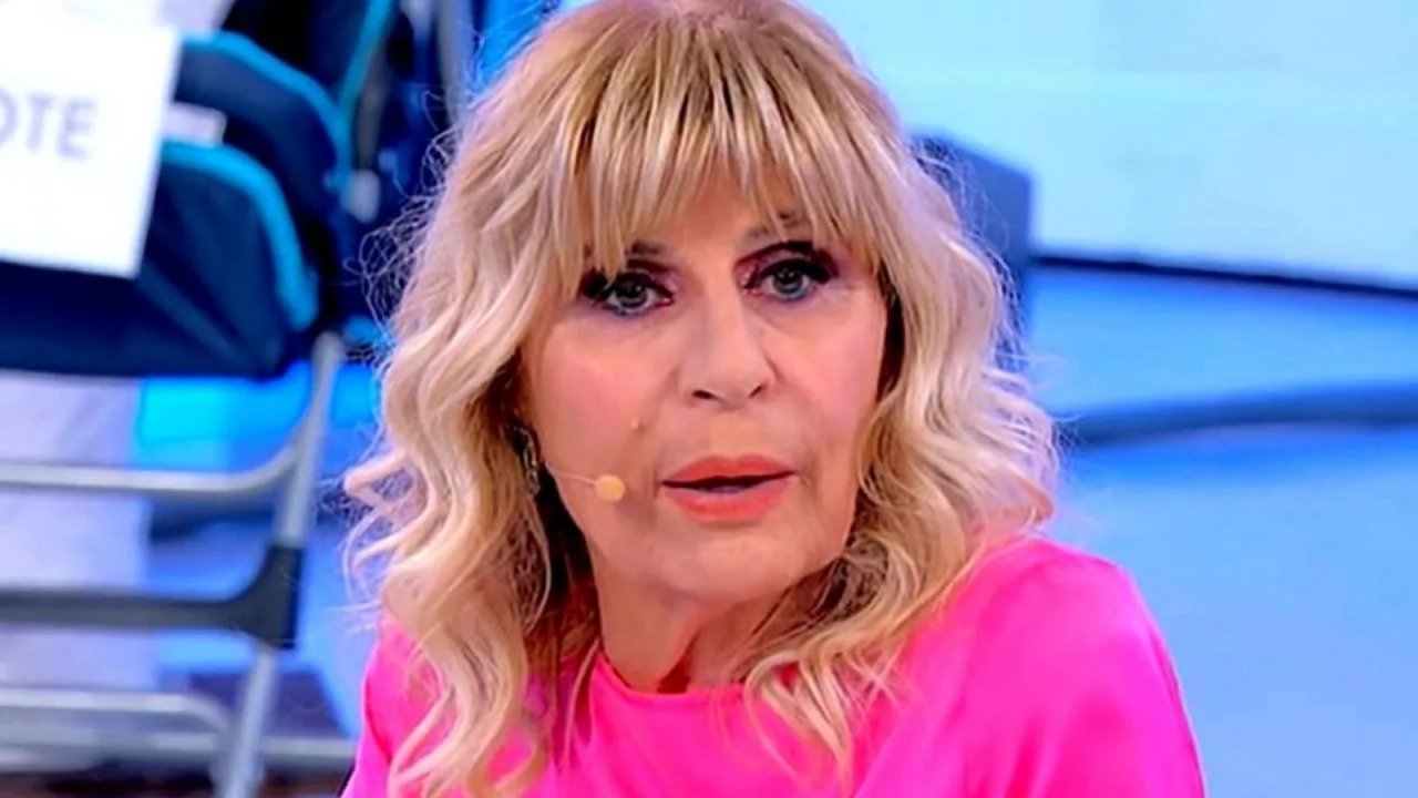 Uomini e Donne: Gemma interrompe l’esterna con Ciro, Tina e Gianni non le danno tregua